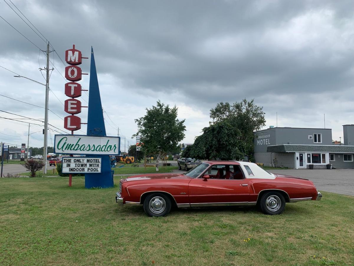 Ambassador Motel スーセントマリー エクステリア 写真